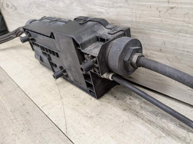 09-15 OEM BMW F01 F02 740 750 Emergency Parking Brake Actuator Unit Motor