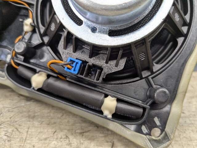 OEM BMW F01 F02 740 750 Rear Right Audio Deck Speaker and Tweeter w/ Mount