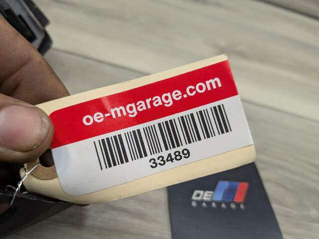 OEM BMW F15 F16 F85 F86 X5 Front Right Passsenger Knee Lower Dash Airbag Black