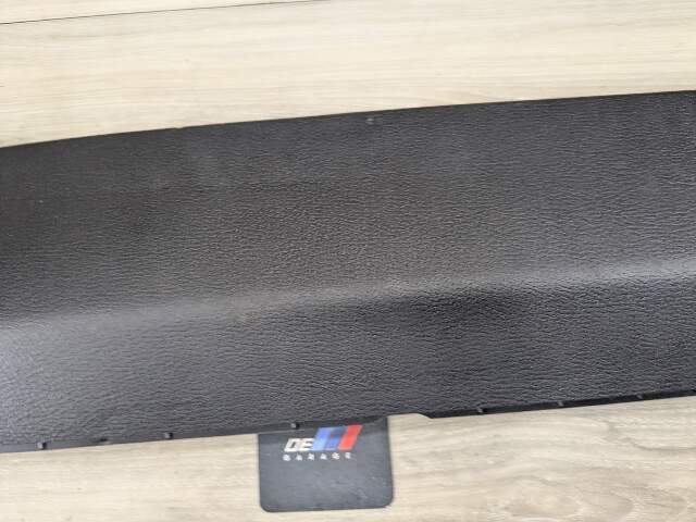 OEM BMW F15 F16 F85 F86 X5 Front Right Passsenger Knee Lower Dash Airbag Black