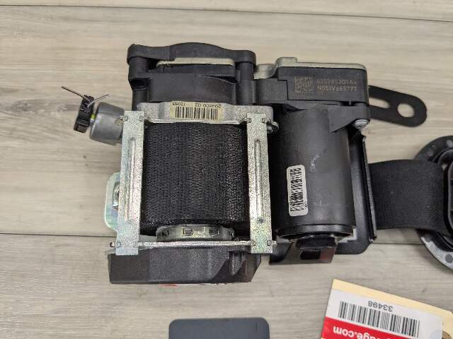 13-15 OEM BMW F01 F02 740 750 B7 Front Right Passenger Side Seatbelt Retractor