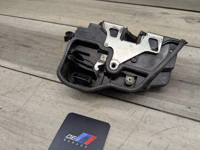 BMW E82 E90 E92 F22 F30 F32 E70 F10 M3 X5 FRONT Left Door Lock Latch Actuator