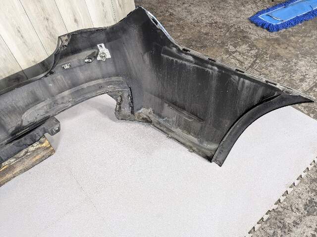 NOTE* 09-15 OEM BMW F01 F02 740 750 Rear Bumper M SPORT Cover w/ PDC Black
