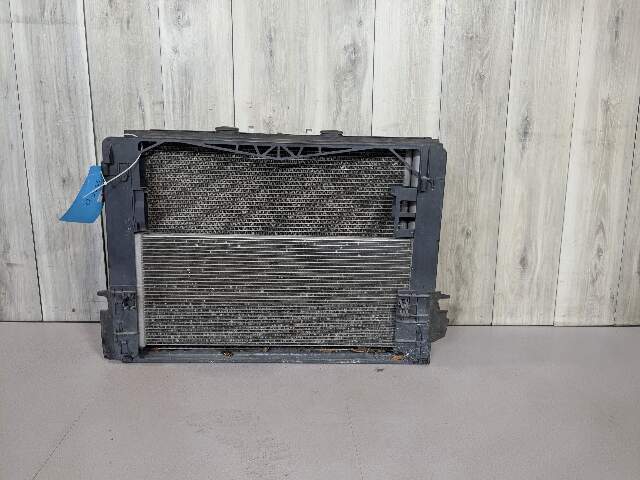 OEM BMW F01 F02 750 760 N63 N74 Engine Main Radiators Cooling ASSEMBLY w Fan 850
