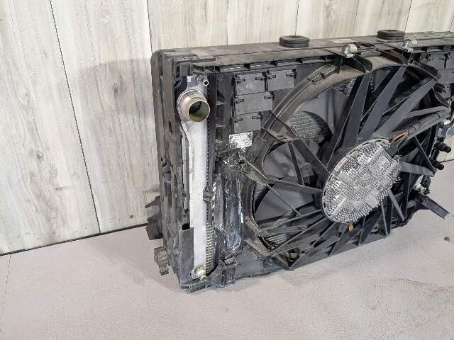 OEM BMW F01 F02 750 760 N63 N74 Engine Main Radiators Cooling ASSEMBLY w Fan 850