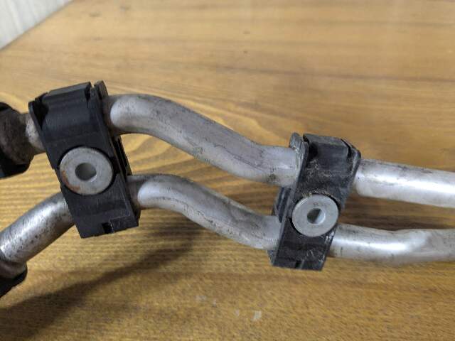 13-15 OEM BMW F01 F02 750 LCI N63 Transmission Oil Cooler Inlet Outlet Pipe Hose
