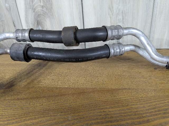 13-15 OEM BMW F01 F02 750 LCI N63 Transmission Oil Cooler Inlet Outlet Pipe Hose