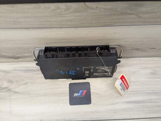 13-15 OEM BMW F01 F02 740 750 LCI Footwell Light Control Module FRMIII FRM3