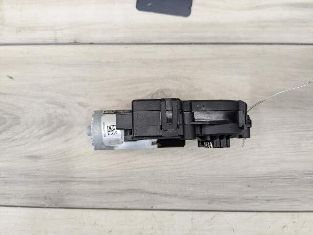 OEM BMW / Mini F25 F26 F54 F55 F56 F60 Panoramic Sunroof Drive Motor Actuator