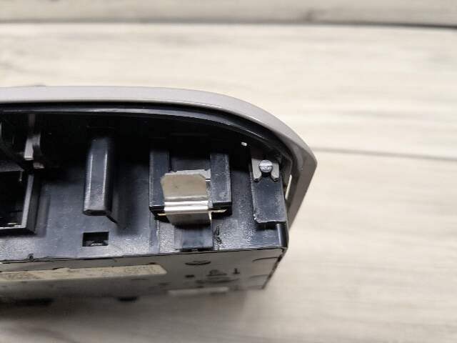14-19 OEM BMW F15 F16 X5 X6 Light SOS Switch Unit Control Headliner Roof Module