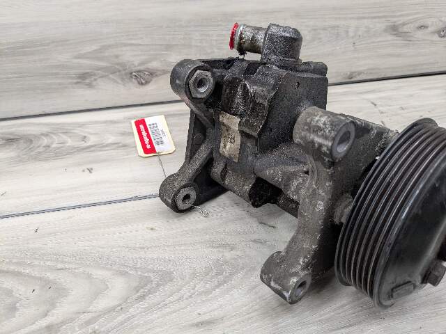 NOTE* 09-13 BMW E70 X5 Diesel Engine M57Y Power Steering Pump w/ Pulley