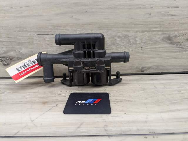 OEM BMW F01 F02 F06 F07 F10 F12 F13 M5 M6 Engine Water Heater Control Valve Pump