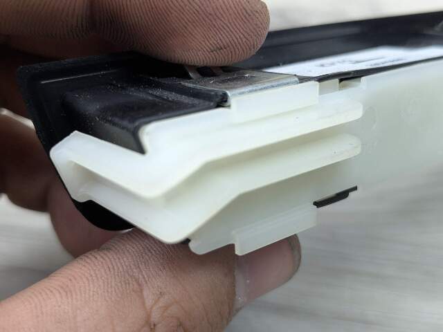 OEM BMW F02 750 Front Right Passenger Side Seat Memory Control Switch Unit