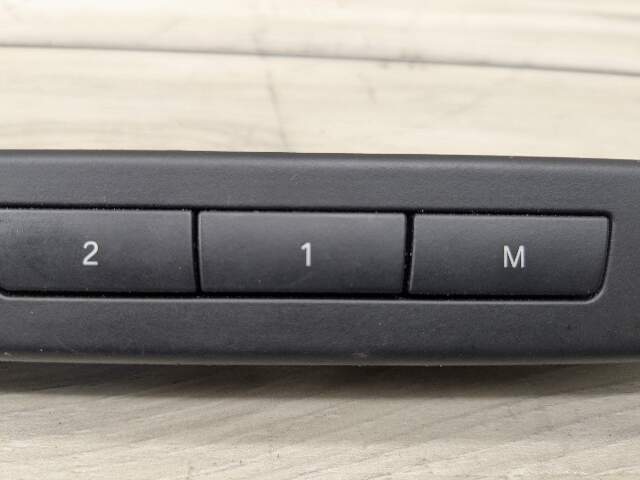 OEM BMW F02 750 Front Right Passenger Side Seat Memory Control Switch Unit