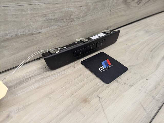 OEM BMW F02 750 Front Right Passenger Side Seat Memory Control Switch Unit
