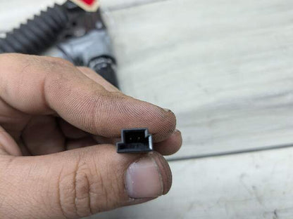 13-16 OEM BMW F10 F07 F01 F02 740 M5 Front Right Passenger Side Seatbelt Buckle