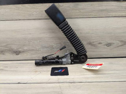 13-16 OEM BMW F10 F07 F01 F02 740 M5 Front Right Passenger Side Seatbelt Buckle