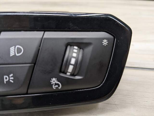 19-24 OEM BMW G20 330 M340 Headlight Control Switch Panel Light Module BLACK