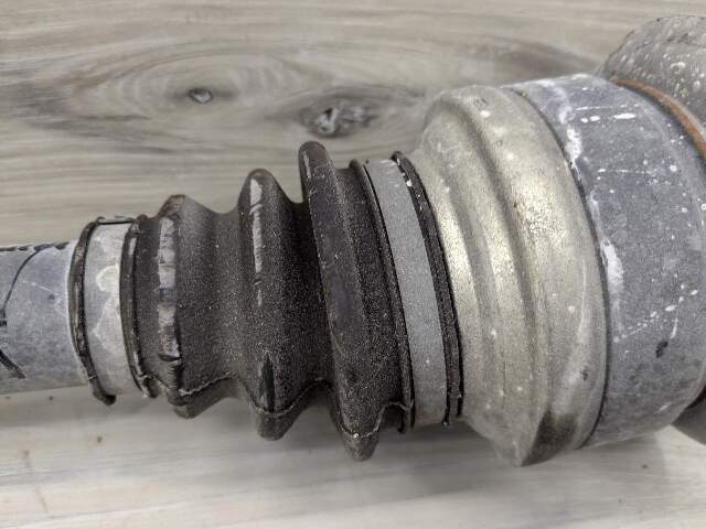 06-19 OEM BMW E70 F15 F16 X5 X6 REAR Left Right Side Output Half Shaft Axle