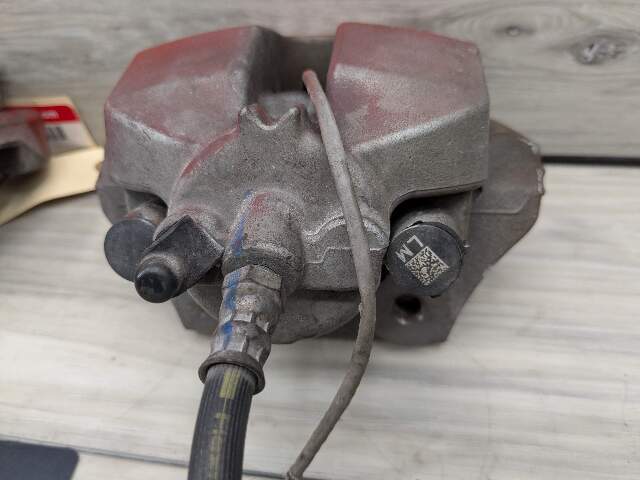 NOTE* 06-19 OEM BMW E70 E71 F15 F16 X5 X6 REAR Left Right Brake Calipers PAIR