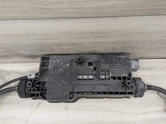14-19 OEM BMW F15 F16 F85 F86 X5 X6 Emergency Parking Brake Actuator Unit Motor