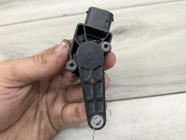 OEM BMW E70 E90 E92 E93 M3 Front Rear Left Right Suspension Height Level Sensor