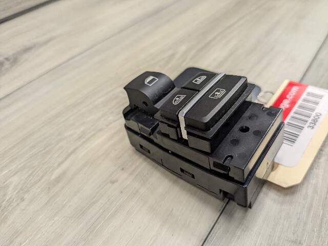 10-18 BMW F01 F02 F06 F07 Rear Window Regulator Sun Shade Control Switch