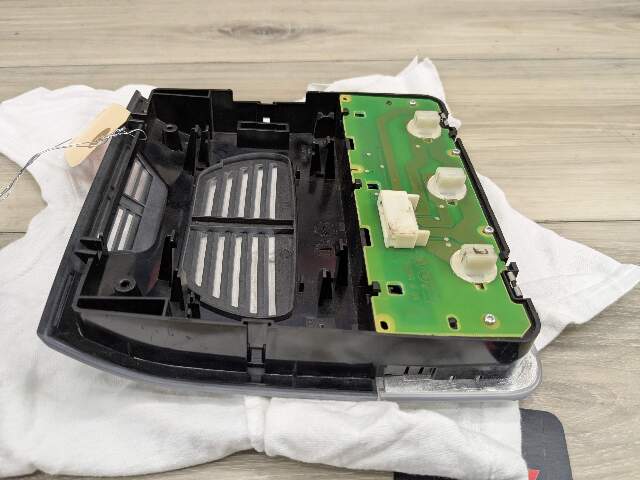 OEM BMW E82 E84 *E92* M3  Roof Console Dome Light SOS Switch