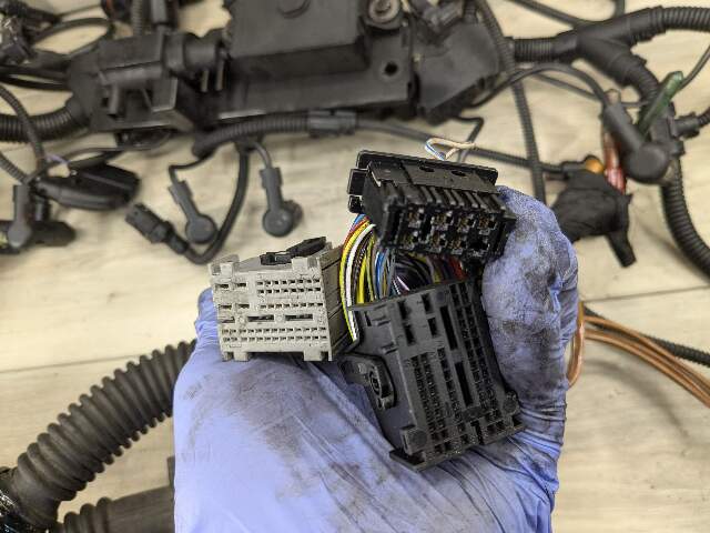09-10 OEM BMW E70 X5d PRE LCI M57 Engine DIESEL Transmission Wiring Wire Harness