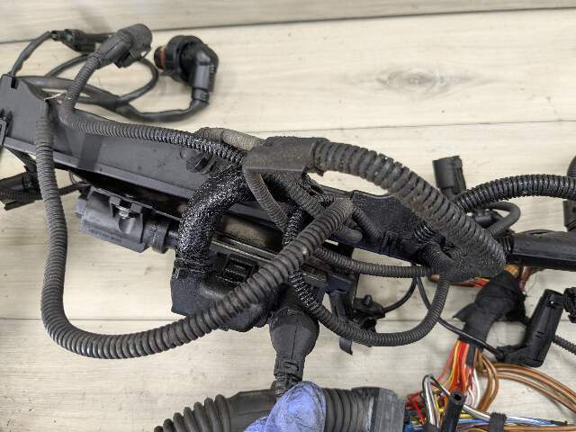 09-10 OEM BMW E70 X5d PRE LCI M57 Engine DIESEL Transmission Wiring Wire Harness