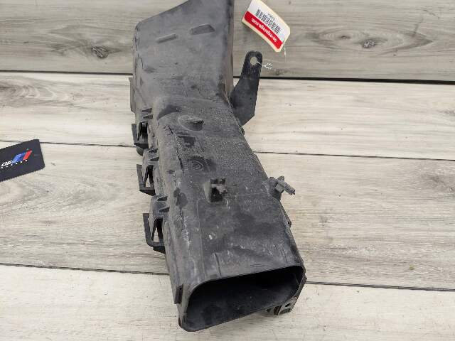 06-10 OEM BMW E92 E93 328 330 335 Front Left Driver Side Brake Air Vent Duct
