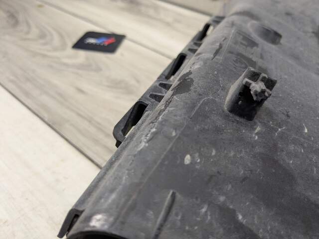 06-10 OEM BMW E92 E93 328 330 335 Front Left Driver Side Brake Air Vent Duct