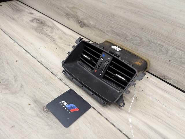 07-13 OEM BMW E92 E93 Interior Central Console Rear Vent