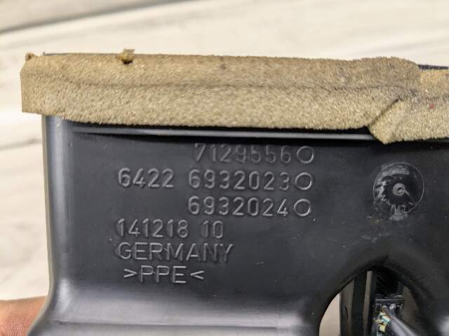 07-13 OEM BMW E92 E93 Interior Central Console Rear Vent
