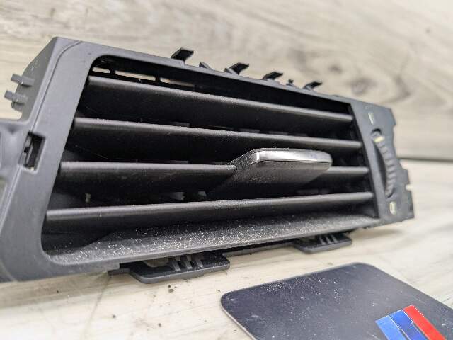06-13 OEM BMW E90 E92 E93 Right Passanger Side Dashboard Dash Air Vent