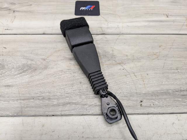 11-18 OEM BMW F25 F26 X3 X4 Front Left Driver Right Seat Belt Buckle Tensioner