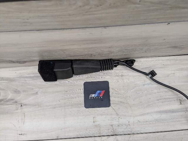 11-18 OEM BMW F25 F26 X3 X4 Front Left Driver Right Seat Belt Buckle Tensioner