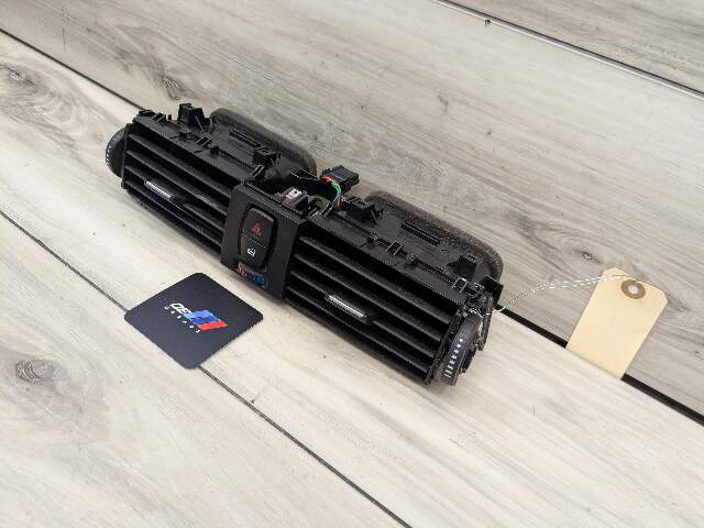 12-20 OEM BMW F30 F32 F36 F80 F82 F83 M4 Front Central Air Vent Grille Black