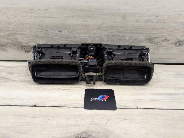 12-20 OEM BMW F30 F32 F36 F80 F82 F83 M4 Front Central Air Vent Grille Black