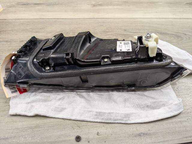 19-21 OEM BMW G20 330 M340 Rear Left Driver Side LED Inner Stop Tail Light