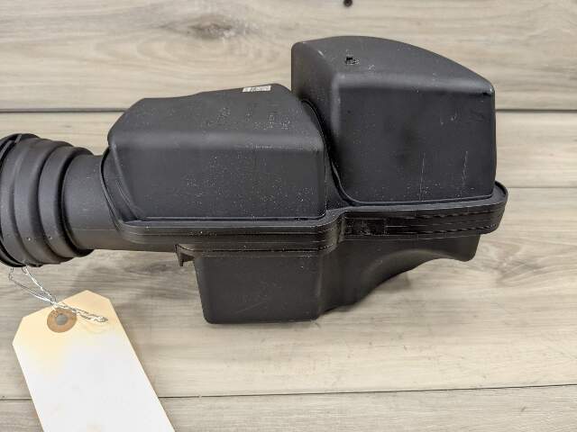 19-24 OEM BMW G20 G22 G23 G29 330 430 Z4 Filtered Air Intake Pipe Resonator B46