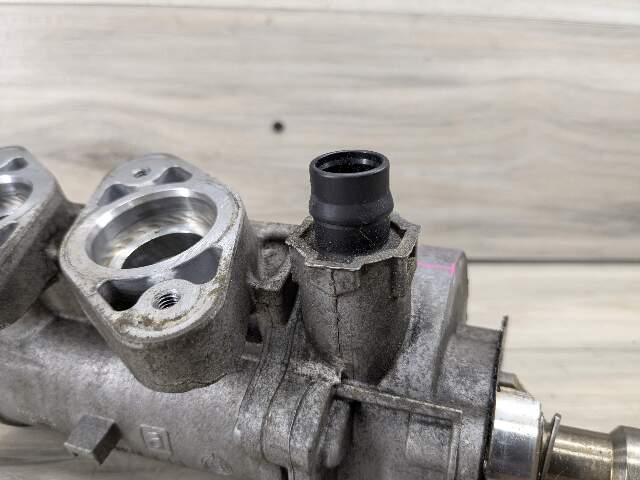 15-20 OEM BMW F80 F82 F83 M3 M4 Engine S55 Vacuum Pump w/ O HPFP