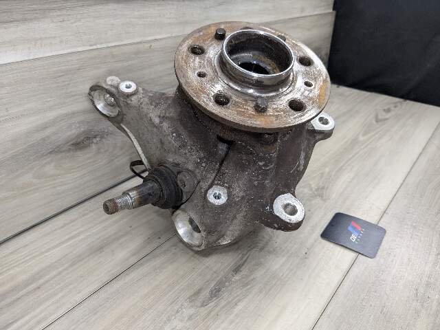 20-24 OEM BMW F97 F98 X3M X4M FRONT Left Driver Side Wheel Hub Spindle Knuckle
