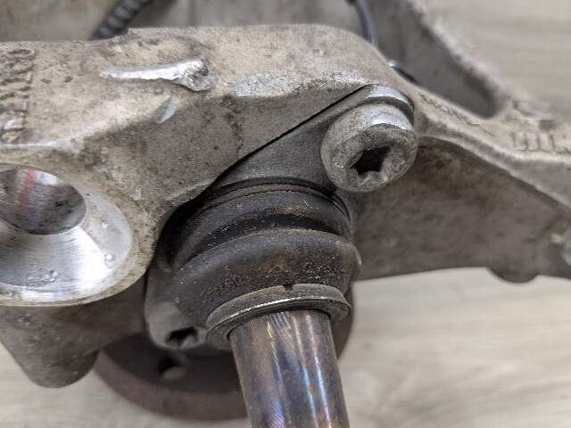 20-24 OEM BMW F97 F98 X3M X4M FRONT Left Driver Side Wheel Hub Spindle Knuckle