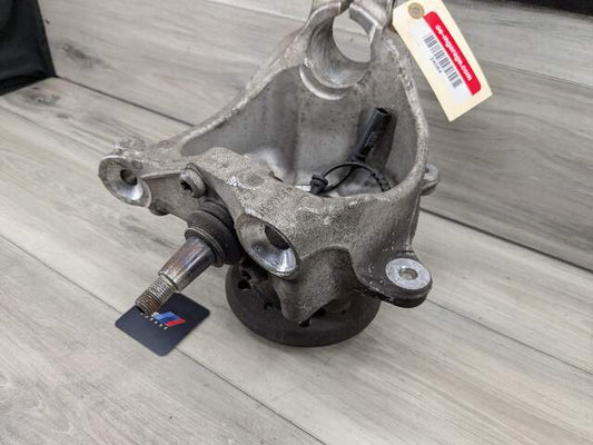 20-24 OEM BMW F97 F98 X3M X4M FRONT Right Passenger Wheel Hub Spindle Knuckle