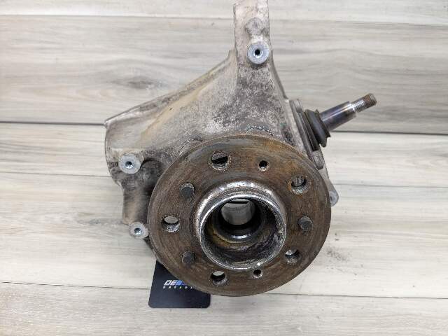 20-24 OEM BMW F97 F98 X3M X4M FRONT Right Passenger Wheel Hub Spindle Knuckle