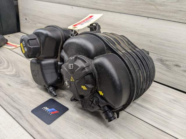 OEM BMW G20 G29 330 M340 Z4 Engine Coolant Expansion Overflow Tanks Reservoir