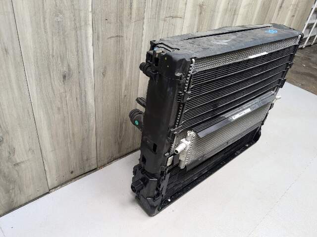 OEM BMW G20 G22 G23 M340 M440 Radiator Condenser Cooling Fan Assembly 850W B58