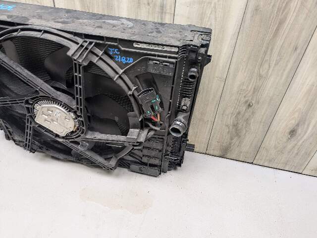 OEM BMW G20 G22 G23 M340 M440 Radiator Condenser Cooling Fan Assembly 850W B58