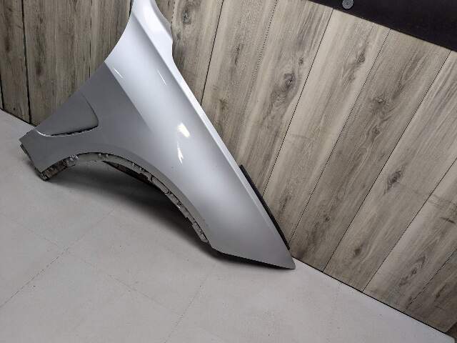 14-18 OEM BMW F15 X5 Front Right Passenger Side Fender Panel Silver A83